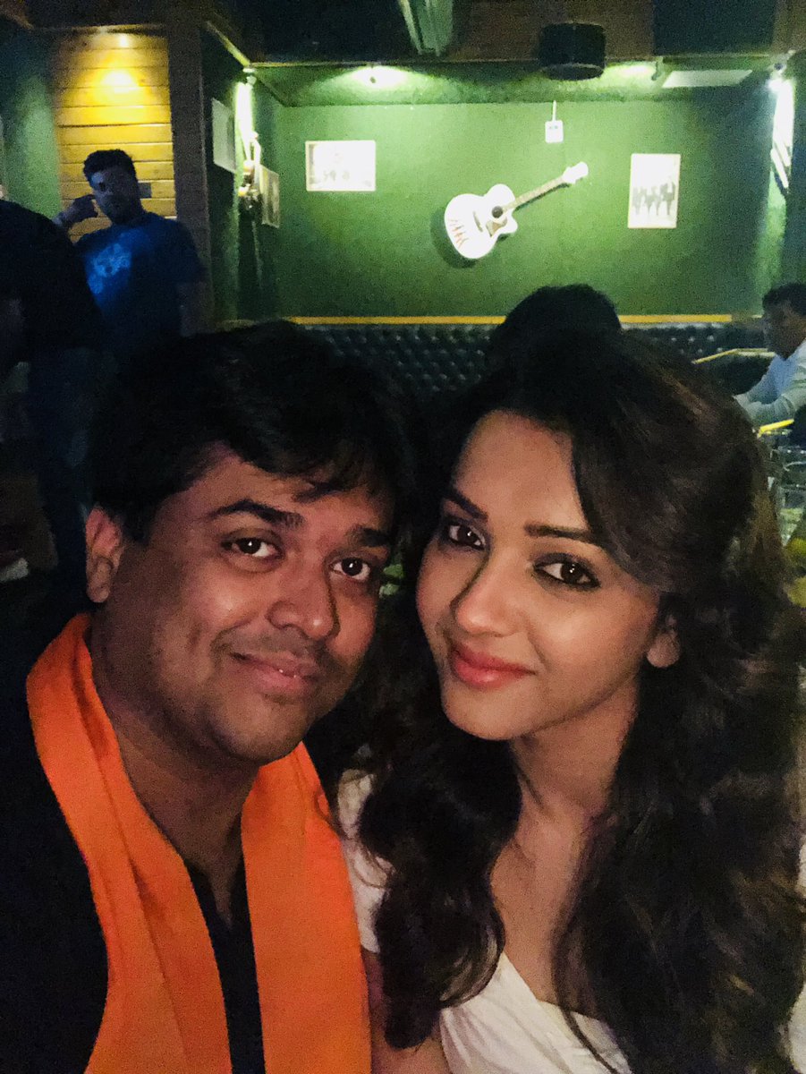 shivmbbs's tweet photo. I hope you have a wonderful day and that the year ahead is filled with much love, many wonderful surprises and gives you lasting memories that you will cherish in all the days ahead. Happy birthday 🎉🍷@KoushaniMukher1 https://t.co/vrOxGgO4aB