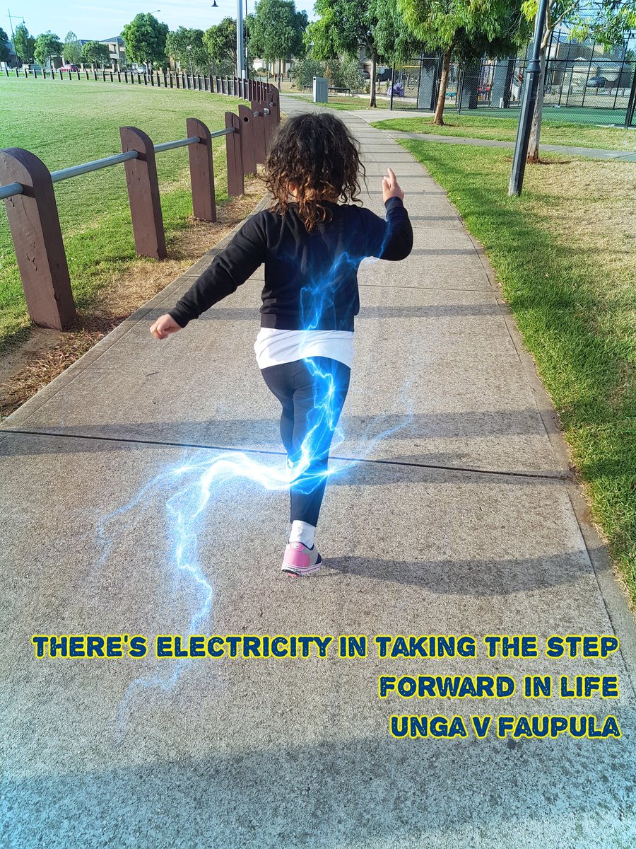 UngaVFaupula's tweet photo. Feel the electricity!
#wolfpackmarketer 
#wolfpack
#wolfpacksprint 
#IAm https://t.co/jVD5OjaZY6
