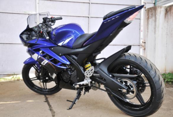 RamaAdriel's tweet photo. Yzf r15 V2 2014 https://t.co/8VG6XceBIo