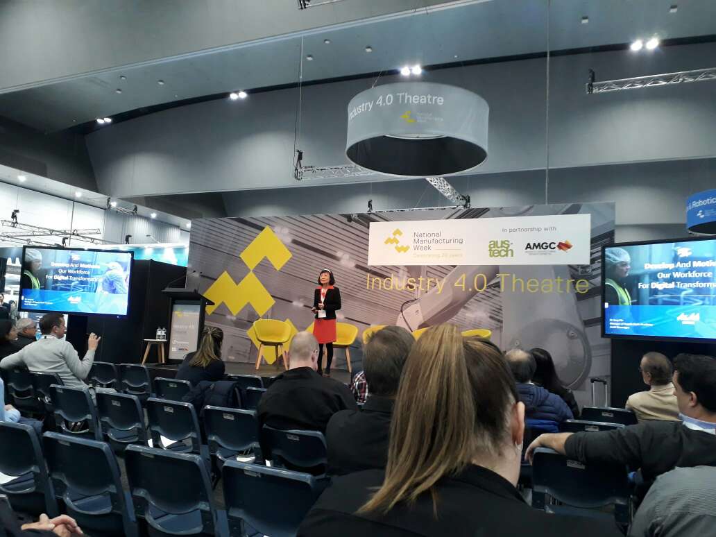 3dprintingoz's tweet photo. Dr Lucy Liu, discusses how company can prepare for IOT changes by training and empowering work to solve problem following lean principles. https://t.co/fyaqnnW04h
