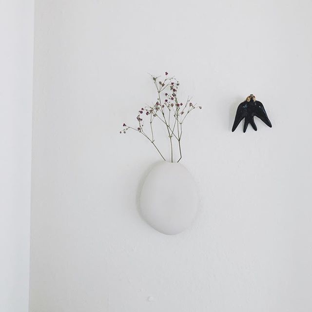 gaiamathieu's tweet photo. 🕊a little sky on the kitchen’s wall🕊
.
.
.
.
.
#bhghome #dream_interiors #finditstyleit #homedecor #homedesign #homeinspiration #homeinspo #homestyle #housetour #inspire_me_home_decor #interior_and_living #interiorandhome #interiorblog #interiorboom #interiordecor #interiord… https://t.co/CswpokAbL2