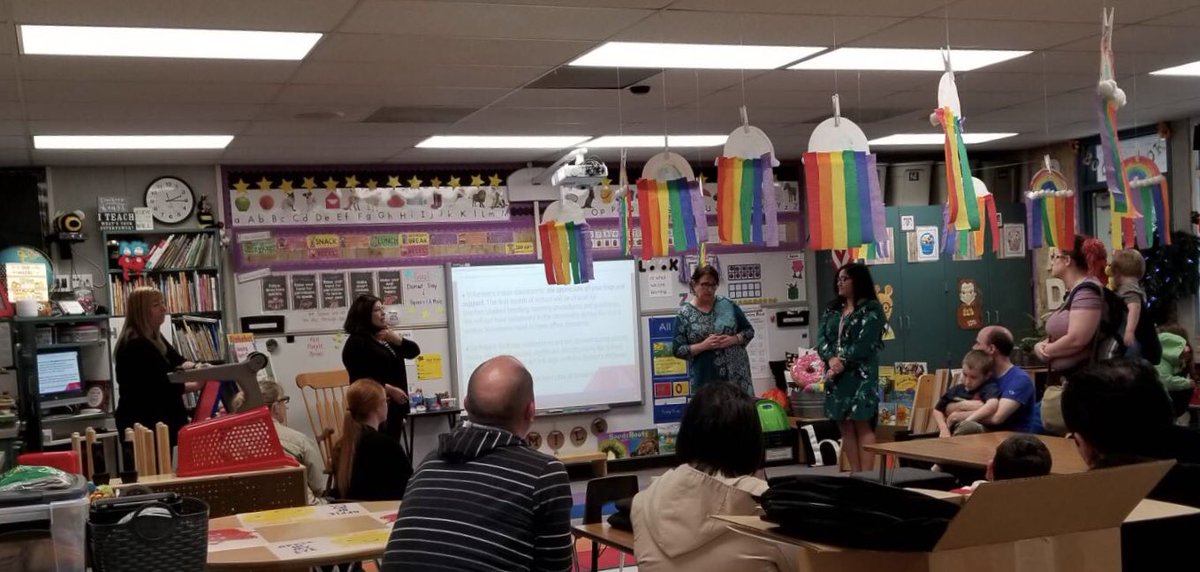 LauraPradoDuran's tweet image. We had an excellent kindergarten orientation today at @HarrisElementa1 Great information for our new parents 💜#Kindergarten #dualimmersionprogram #ournewbabies 💜 #teamBCSD #Teamharris @AnneLHHawk @karentkteach @LilaPerezMar