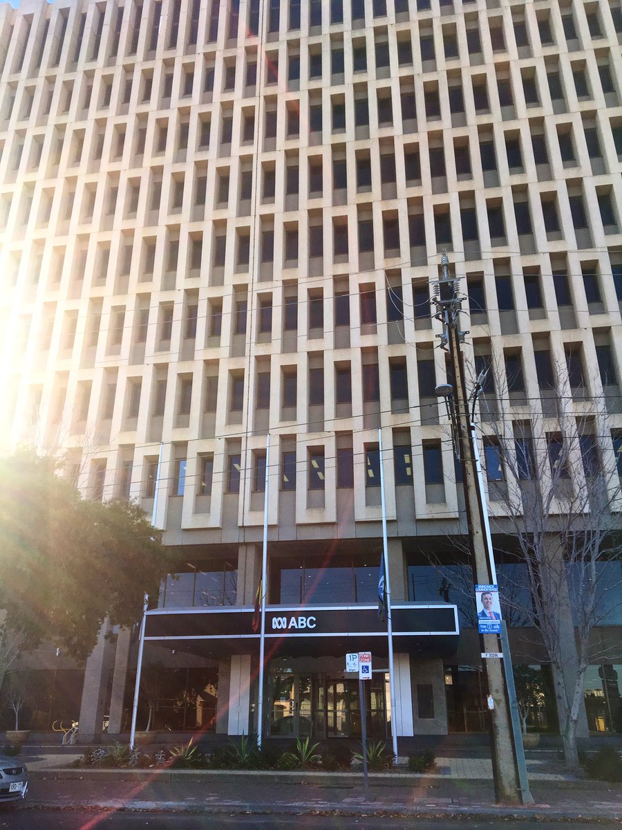 MichelleStod's tweet photo. Already halfway through my placement with @abcadelaide! After years of driving past I never thought I’d get such an opportunity! Sad it comes to an end next week 🤓📻 https://t.co/lE7esovJi2