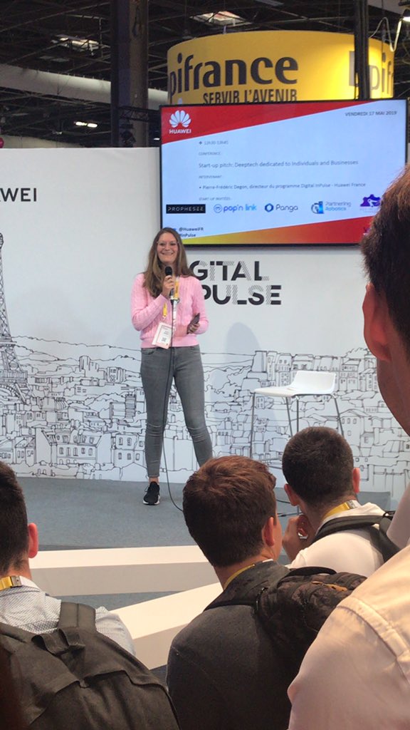 Très bon pitch de <a href="/popnlink/">popnlink</a> <a href="/VivaTech/">VivaTech</a> Enfin une solution pour nous simplifier la vie ;-)