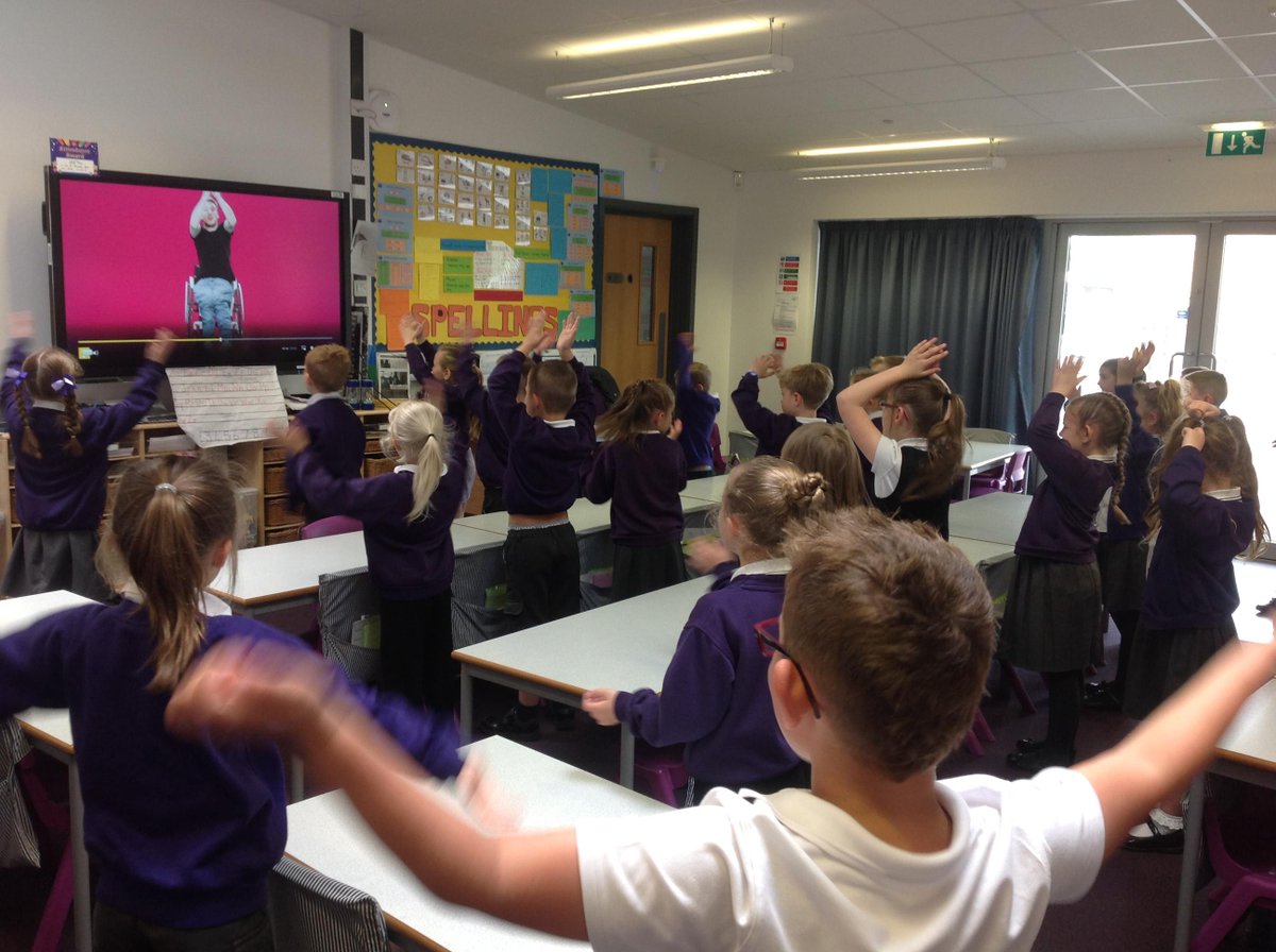 BeaconAcad's tweet photo. Using BBC Supermovers, Y2 are finding ways to remember their number bonds #activeburst https://t.co/PbKnZL0QON