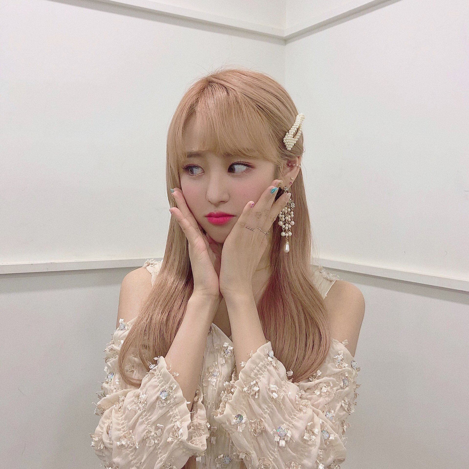 D6w3e2yU8AAxyLh.jpg:large