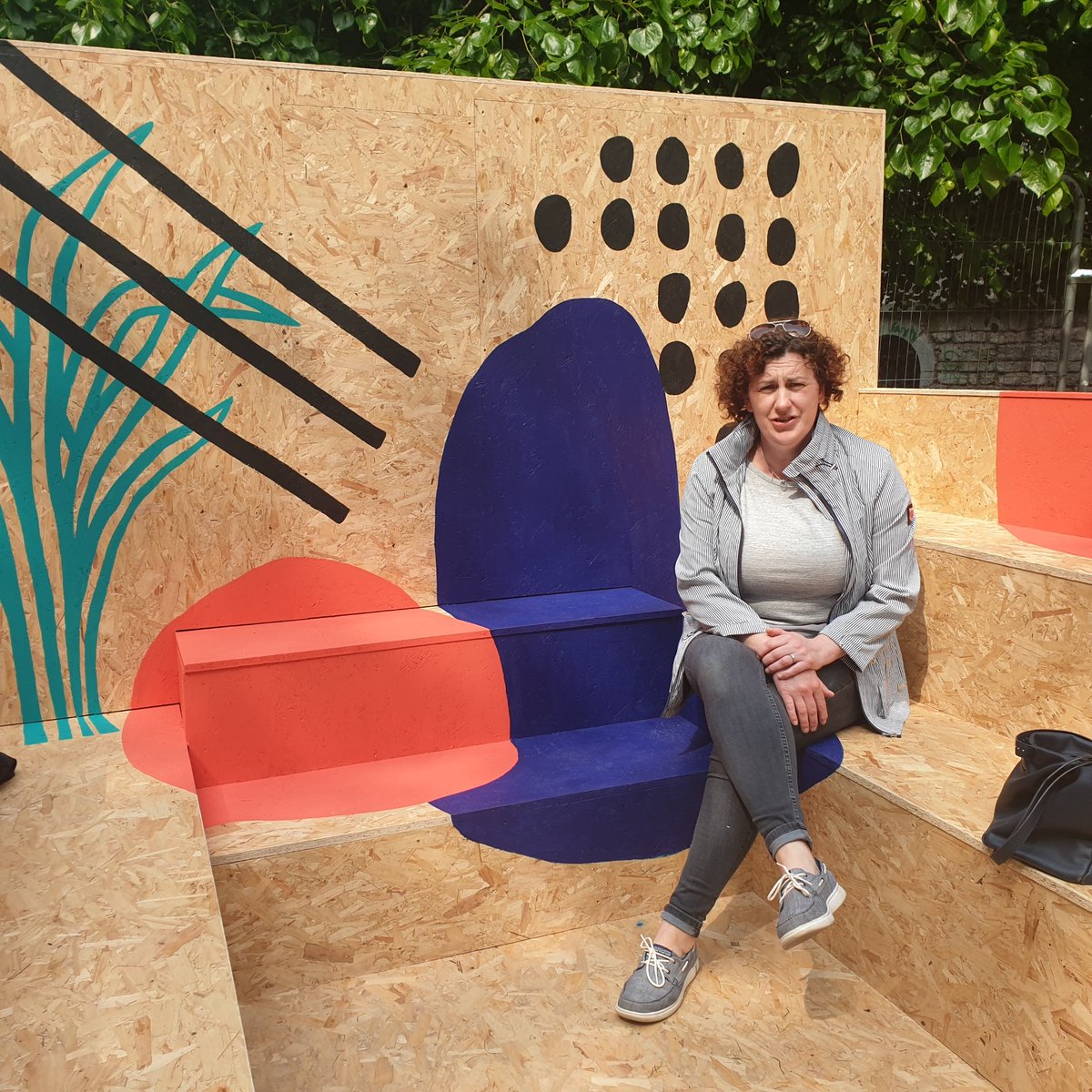 CorkHealthyCity's tweet image. &apos;ConverStation&apos; in Bishop Lucey Park as part of @designpopcork. It&apos;ll be on display for the Rainbow Picnic @CorkLGBTweek tomorrow also. Pop along (pardon the pun!!) #DesignPOP If any community groups would like to take it for their garden let Conor the designer know