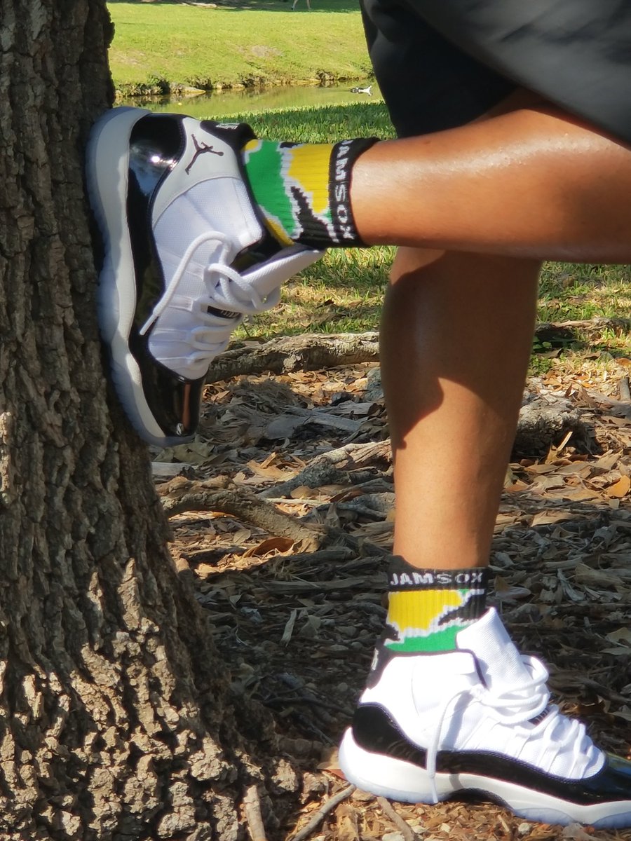 OGJamSox's tweet photo. Jamaica camo collage quarter socks with the #kicksoftheday #sockgamestrong https://t.co/I54fxn7HOF