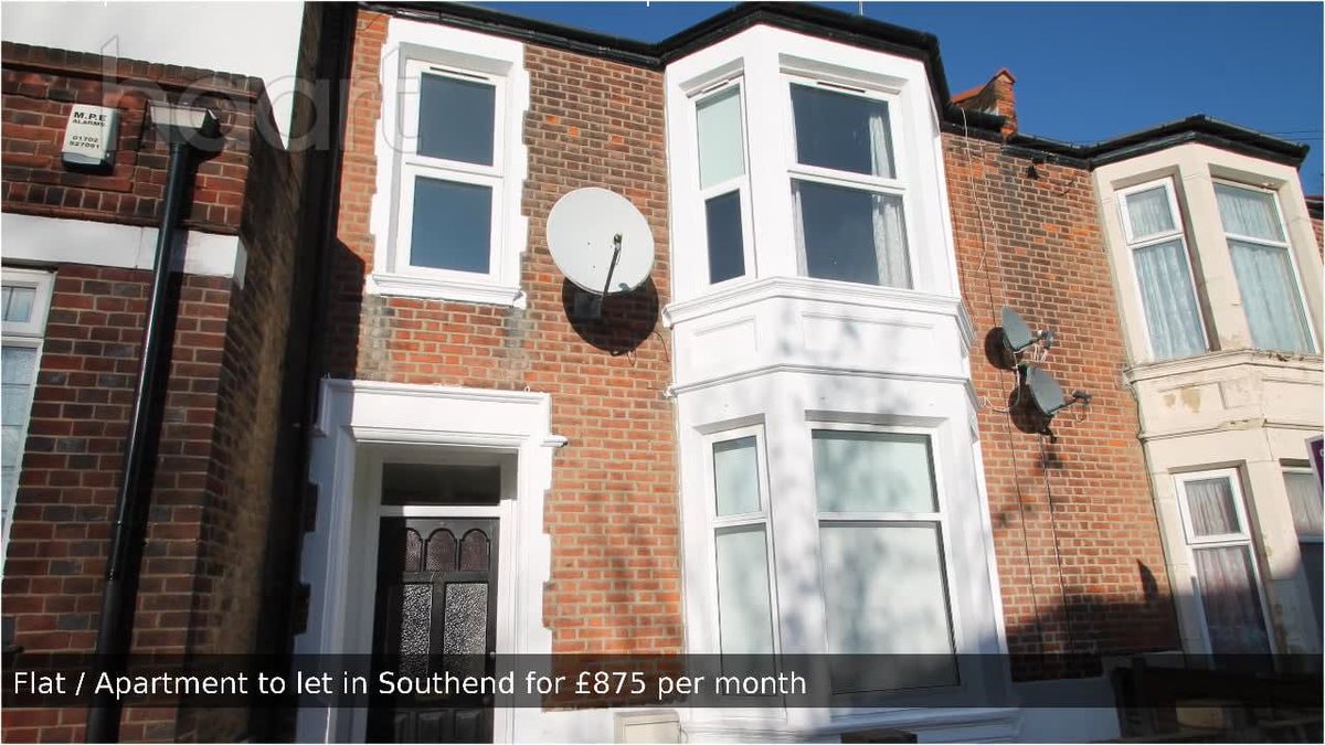 RayleighHRTLET's tweet photo. Just a minute’s walk from the town centre and train station is this two bedroom ground floor flat. The property benefits from being very close to the C2C line to Fenchurch Street.
https://t.co/m6fkKVkLfU https://t.co/yeYay3Zmh8