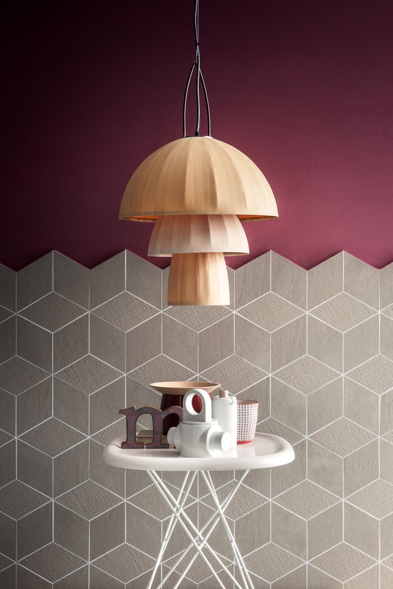 lea_cer's tweet photo. The solidity of the #shapes shows through the movement of decorations and geometries. Discover the #variants of the Trame #collection https://t.co/BDuDrJfrxp

#LeaCeramiche #Design #Interiordesign https://t.co/0zl4X9KGX4