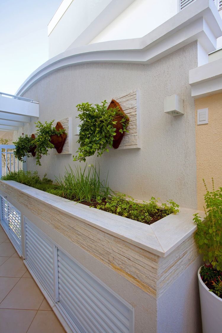 حديقة البيت Di Twitter عند بناء احواض في حديقة بيتك خذ في اعتبارك مايلي العزل المائي حتى لايتأثر المبنى او السور او الدهان المجاور للحوض اذا كنت تريد تصريف خارجي للماء