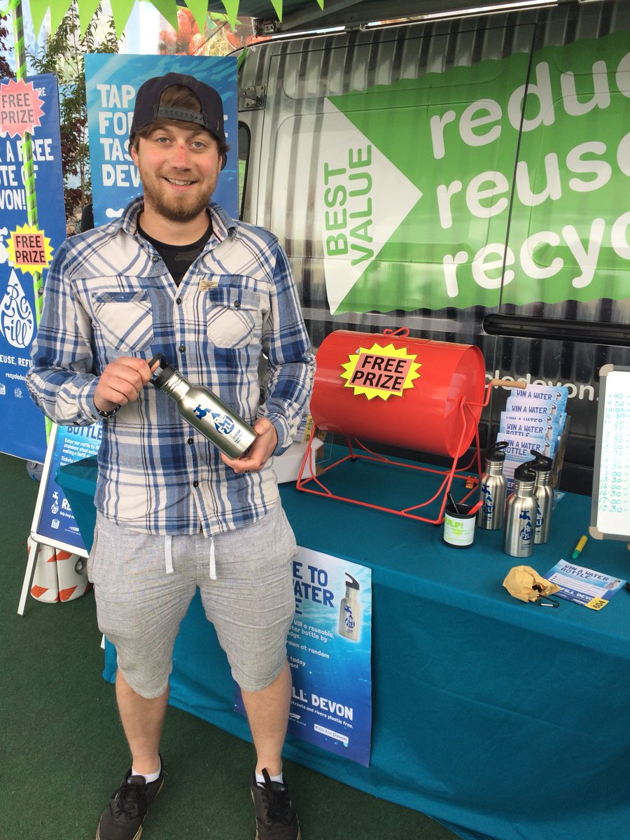 RecycleDevon's tweet photo. Another winner at the Devon County Show! Sam Richardson entered our free prize draw and won a reusable water bottle #RefillDevon #WeAreDevon https://t.co/9iw9OPjdHk