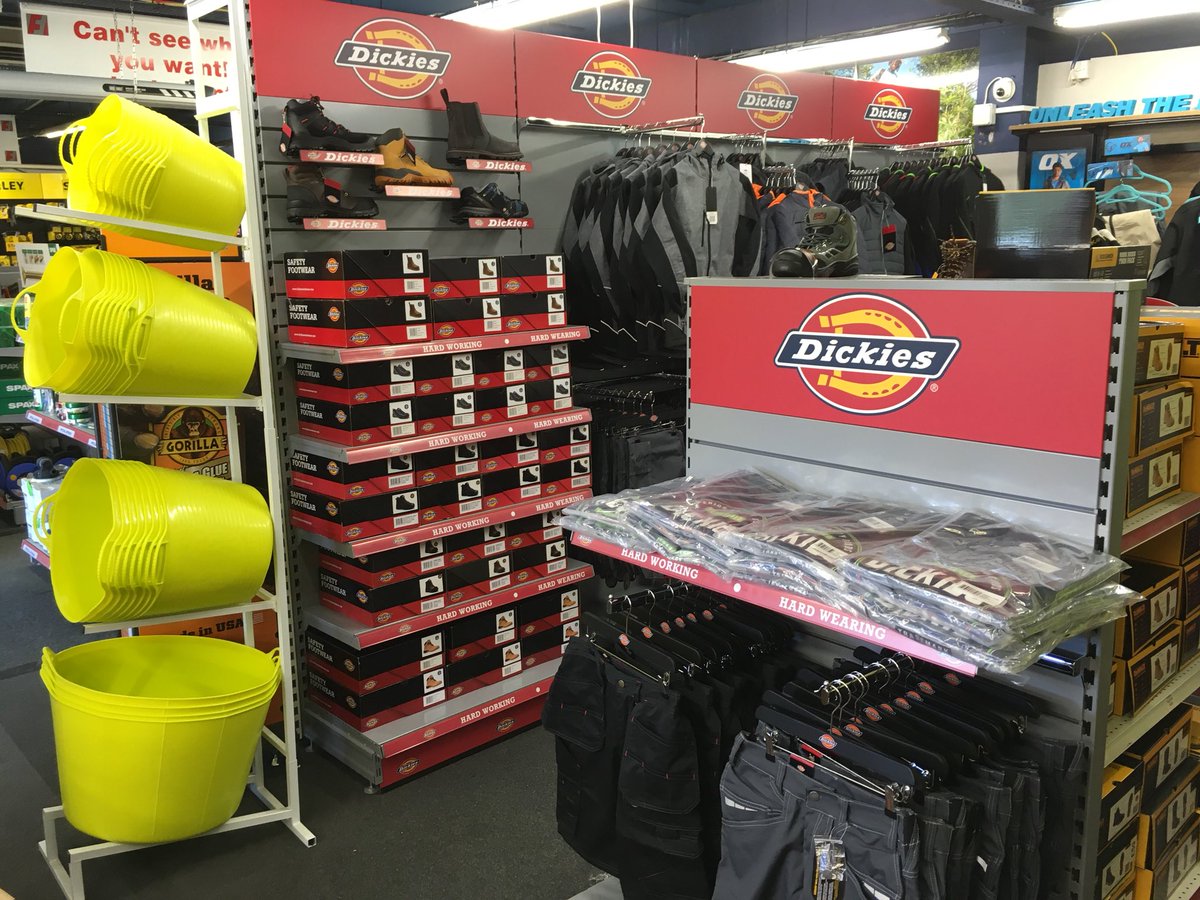Great new stand at Fixings and Powertool Centre in Salford’s, Redhill.  #DickiesWorkwear