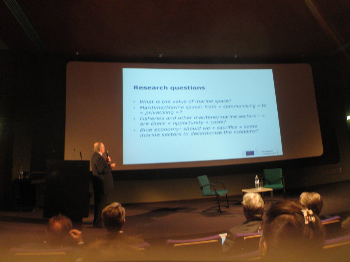 InneWithouck's tweet photo. Juan Ronco from #DGMARE highlights some current research questions relevant to maritime spatial planning and the blue economy at the #EFARO seminar https://t.co/lG11mP25kv