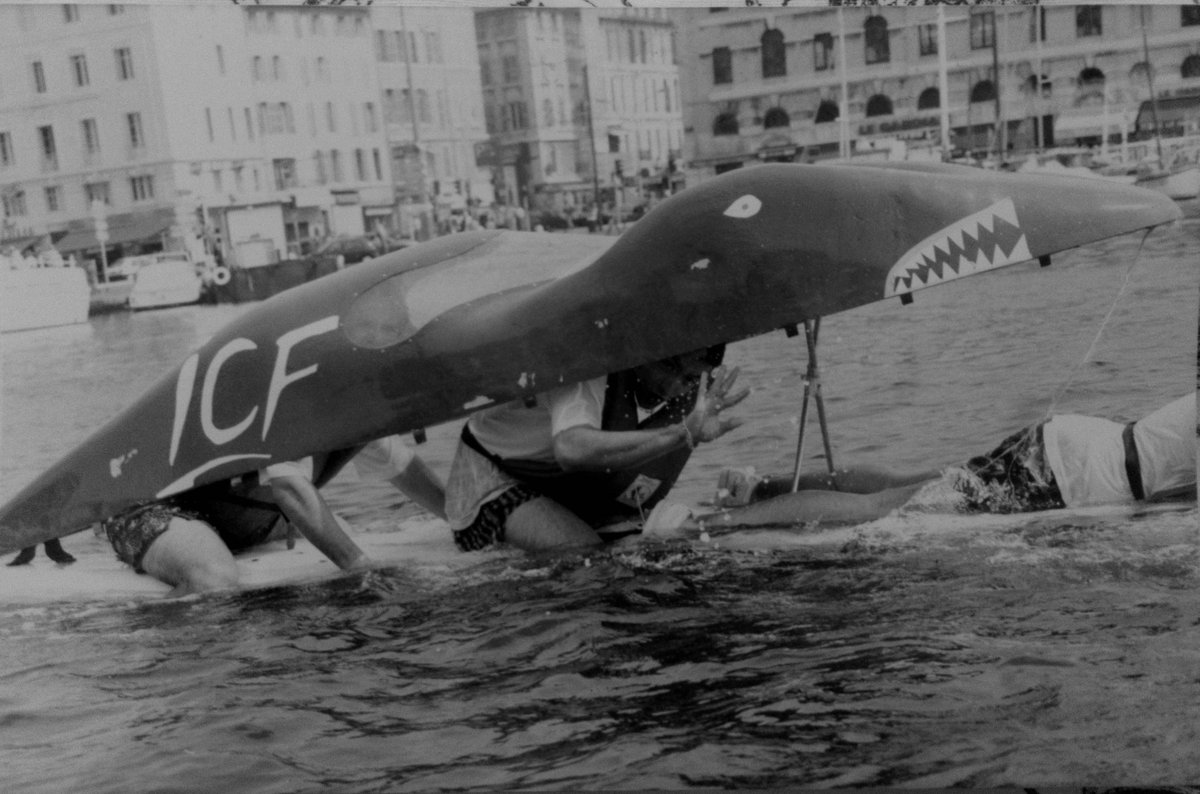 Traversée du Vieux-Port tweet media