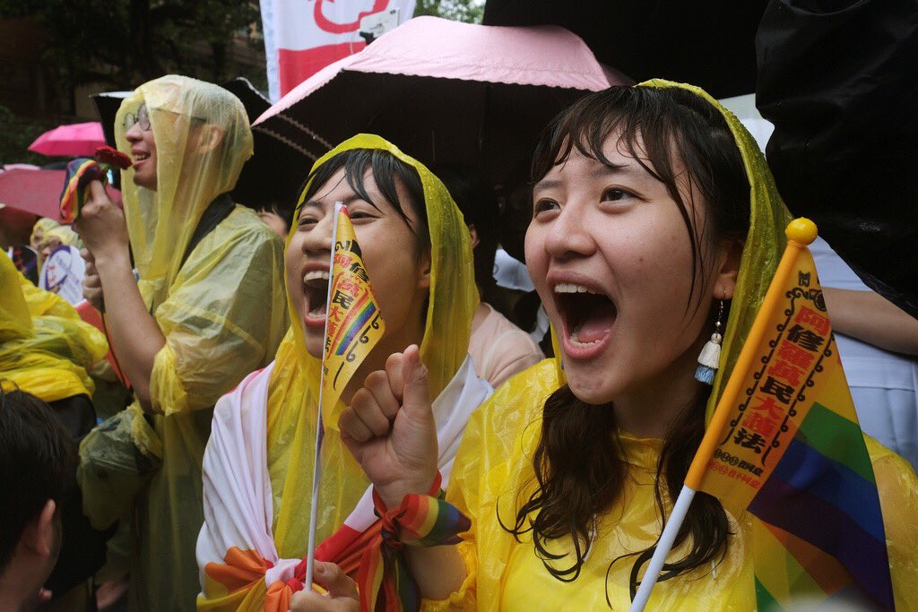 ajplus's tweet photo. BREAKING: Taiwan's parliament just voted to legalize same-sex marriage, becoming the first in Asia to do so. https://t.co/nZuPUFl687