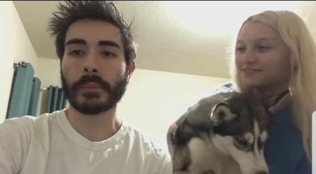 TUser1641's tweet photo. @MoistCr1TiKaL  such a good family portrait https://t.co/HuVzg650Xj