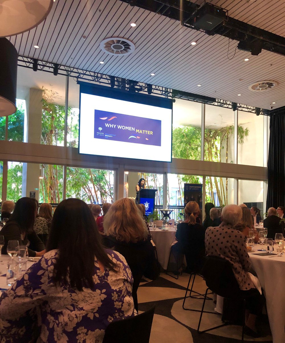 The truly inspiring Stephanie Lorenzo from <a href="/voicesoffaith50/">VOICES OF FAITH</a> addresses hundreds of people at the Monte Sant' Angelo Mercy College #BlueAndBlue fundraising lunch today, celebrating women leading social change. 
#OvercomingSilence <a href="/BrokenBayDioc/">Diocese of Broken Bay</a>  <a href="/projectfutures/">PROJECT FUTURES</a>