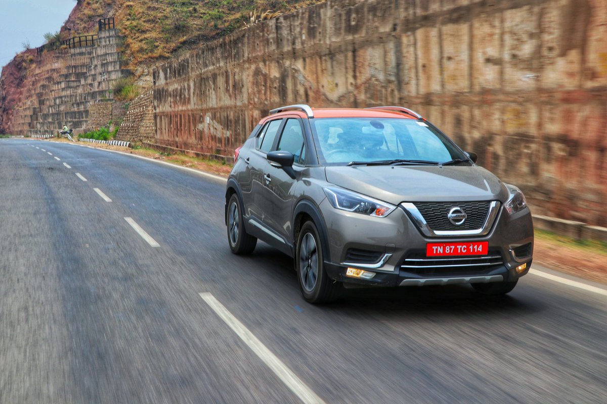 Kicking out worries this weekend in style in the <a href="/Nissan_India/">Nissan India</a> #Kicks!
<a href="/mahapatra_abhi/">Abhi Mahapatra</a> <a href="/Rahulm2306/">Rahul Mathur</a> <a href="/_AnkitaLal/">Ankita Lal</a> #NissanKicks <a href="/CarToq/">CarToq</a>