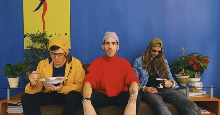 It’s NEW MUSIC Friday on @HammanTime 🔥🙌

<a href="/Nick_Hamman/">Nick Hamman</a> will be giving you a #FirstPlay from <a href="/Sutherland_Za/">Sutherland</a> 💃Their brand-new song ‘You Do You’ is out today and as always: Nick has it crisp &amp; fresh on your airwaves right NOW 🤩