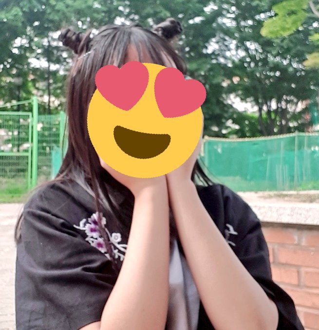 DogLen_'s tweet photo. 체육대회 우승햇쪄요 ^~^ 
채고에 플래이 우리반 

반티 꽃무늬 개멋져 https://t.co/A3CBgGGGQG