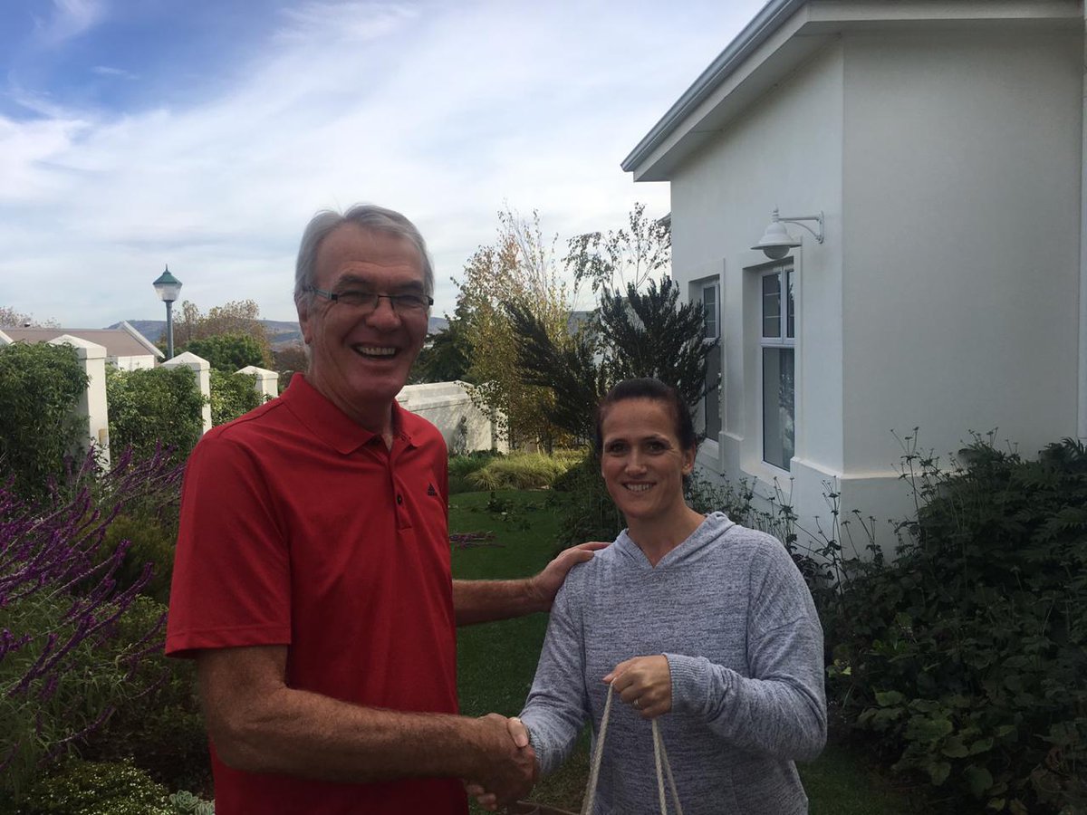 protel_SA's tweet image. Congratulations to Andre Crafford from Stellenbosch on winning a gin hamper from the @FedhasaCape Golf Day!

Cheers to the weekend! 

#protelfamily #fedhasa