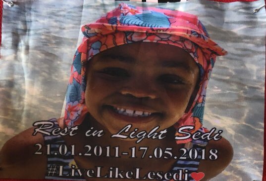Oom_Bakkies's tweet photo. #LiveLikeLesedi #RestInLight ❤️❤️❤️ https://t.co/rAX6U45EOw