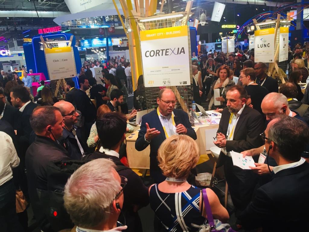 Cortexia2's tweet image. Super esprit sur le stand #FrenchIoT #groupelaposte #Simplifierlavie pour #vivatech avec le team #cortexia2 et nos collègues de #makidoo , #streetco, #lanceyenergystorage, #lifeinea, #posos_tech