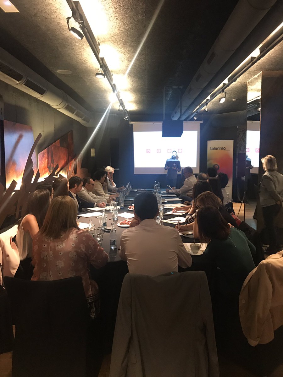 Comienza nuestro #desayunoTalemno sobre EFICIENCIA en la empresa #lean descubrimos cómo llevar a cabo la necesidad de mejorar 😊