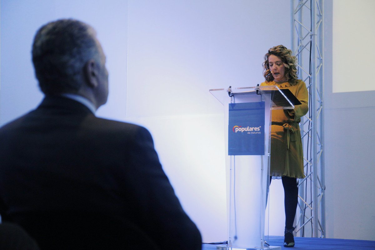 La candidata al principado Teresa Mallada De Castro  tiene como prioridad recuperar la #CompetitividadEmpresarial, clave para la generación de #RiquezaYEmpleo, ¿conoces sus propuestas para conseguirlo? 
<a href="/TereMalladaPP/">Teresa Mallada De Castro</a>, opción segura para Asturias ⏩ bit.ly/2UwW1uY