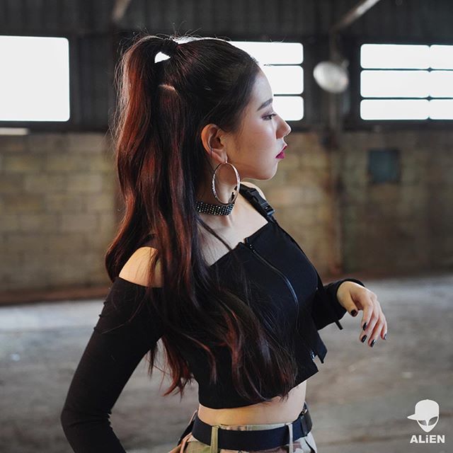 alienz_co's tweet photo. 📸 .
#ALiEN #GotYourLove #Monstercat
#ALiENDanceStudio #WithALiEN #Yiso #📷 https://t.co/YZaV6pFtyJ https://t.co/GJ4yIFQi8x