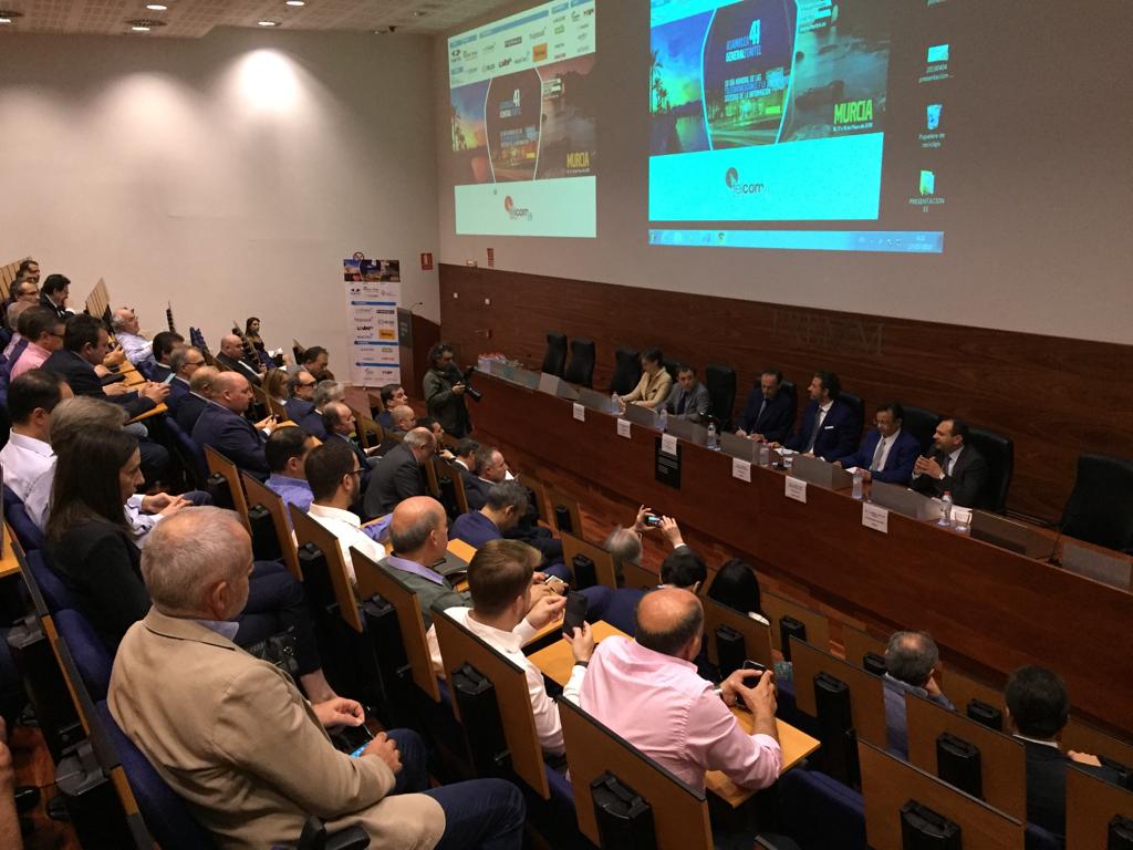fremm_es's tweet photo. Con alrededor de 700 empresas de telecomunicaciones siguiendo el Congreso Nacional de Telecomunicaciones #Telcom19, los presidentes de @fremm_es y @aretelmur destacan el asociacionismo como clave para avanzar en formación, lucha contra la economía sumergida y prevención. https://t.co/DaVPV3iQMZ