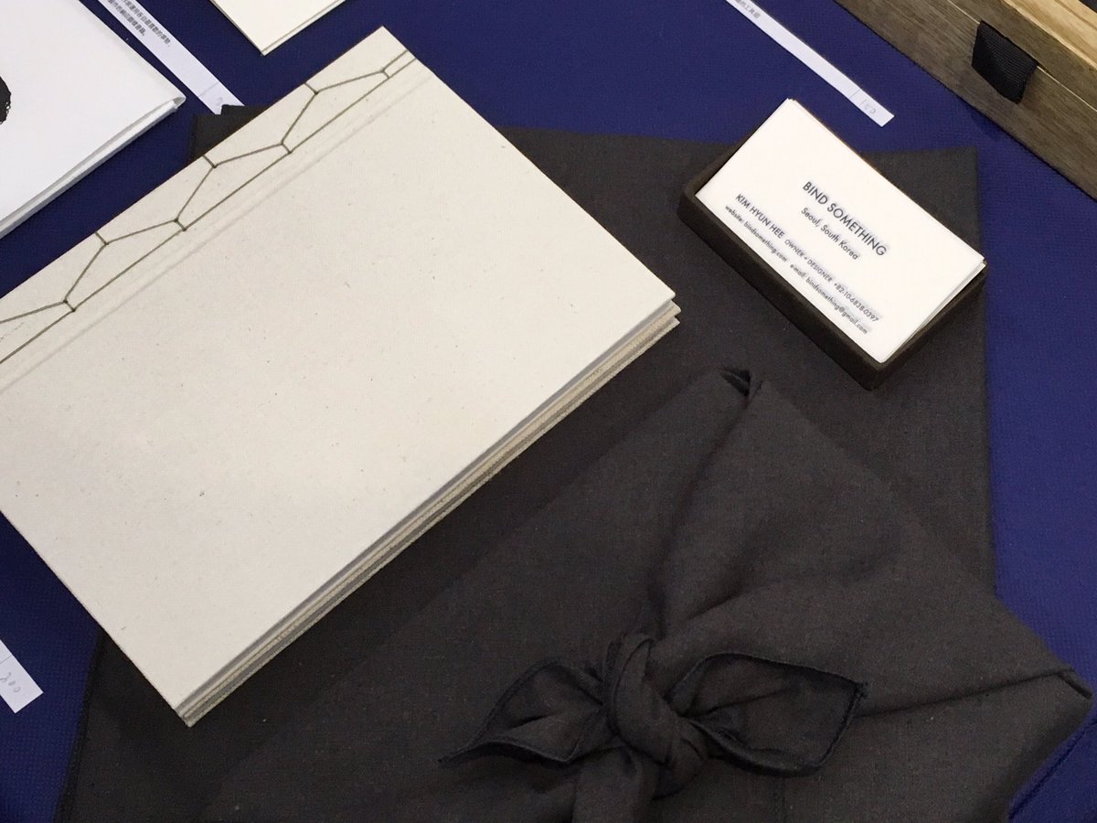 BindSomething's tweet image. M50 Hall #4 , A20
-
bind something is artbook design studio
#bindsomething #bplatform #shanghaiartbookfair2019