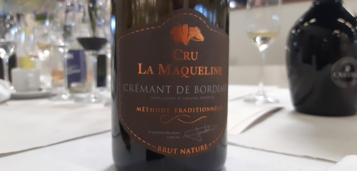 "Crémant de propriété" : premières bulles <a href="/ChateauxCastel/">Castel Châteaux & Grands Crus</a> en <a href="/VinsdeBordeaux/">Les Vins de Bordeaux 🍇</a> dans approche catégorielle du groupe, en complément marque #Malesan
vitisphere.com/actualite-8956…