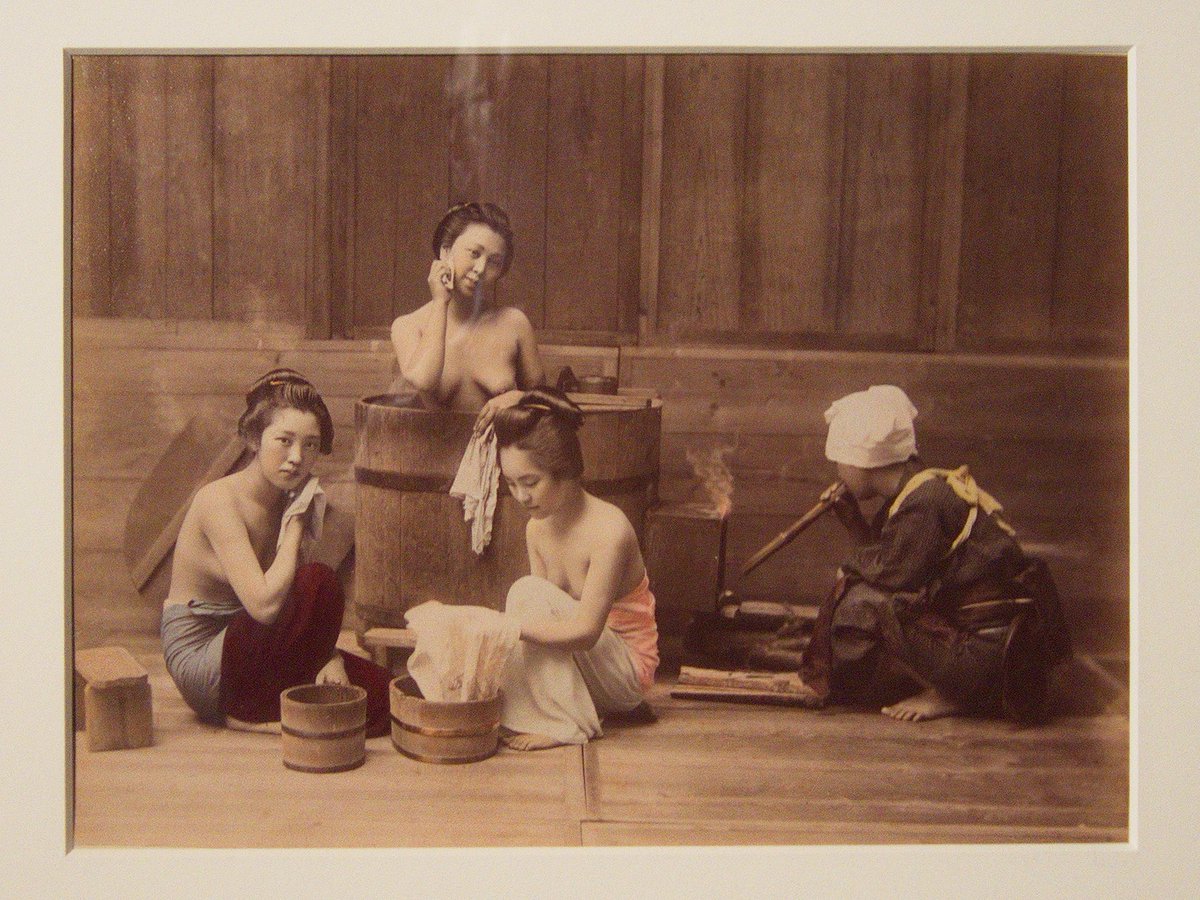 Morning bath 19th century Japan @lopcute #Siebold #Japanese #nudes #Japans ...