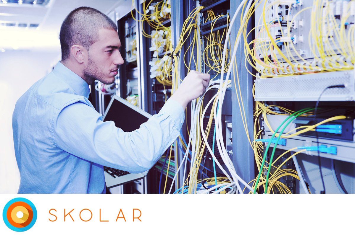 Immerwieder wird über #Cloudlösungen im digitalen Wandel der Schulen gesprochen. Doch wie sicher ist die #Cloud? Ist die Cloud sicherer als der Server im Keller? #digital #Digitalisierung #Schule #Lehrerleben skolar.de/post/5c8cbe9fa…