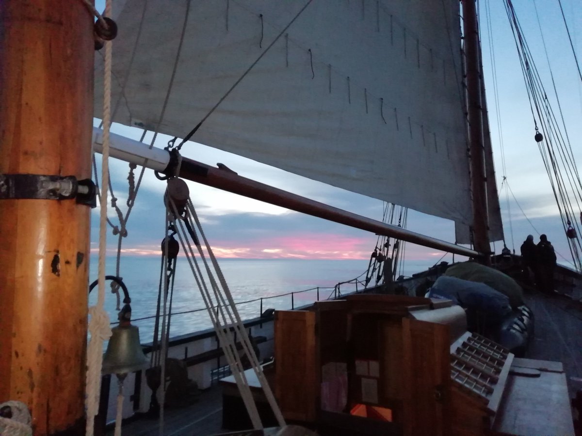 BrixhamTrawlers's tweet photo. Thanks to Leader's Deckhand, John, for this pic of Leader as she heads for Scotland from Northern Ireland.
#leader #sailing #cruise #adventure #westcoast #scotland #gaff #brixhamtrawler https://t.co/9XDAuvqMkY