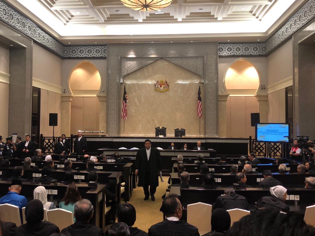 MYParlimen's tweet image. Ceremony in Honour of The Appoinment of The Right Honourable The Chief Justice of Malaysia, YAA Dato’ Tengku Maimun binti Tuan Mat at Palace of Justice, Putrajaya.

#ypdn
#ypdr
#parlimenmalaysia
#parliamentofmalaysia
#60tahunparlimenmalaysia