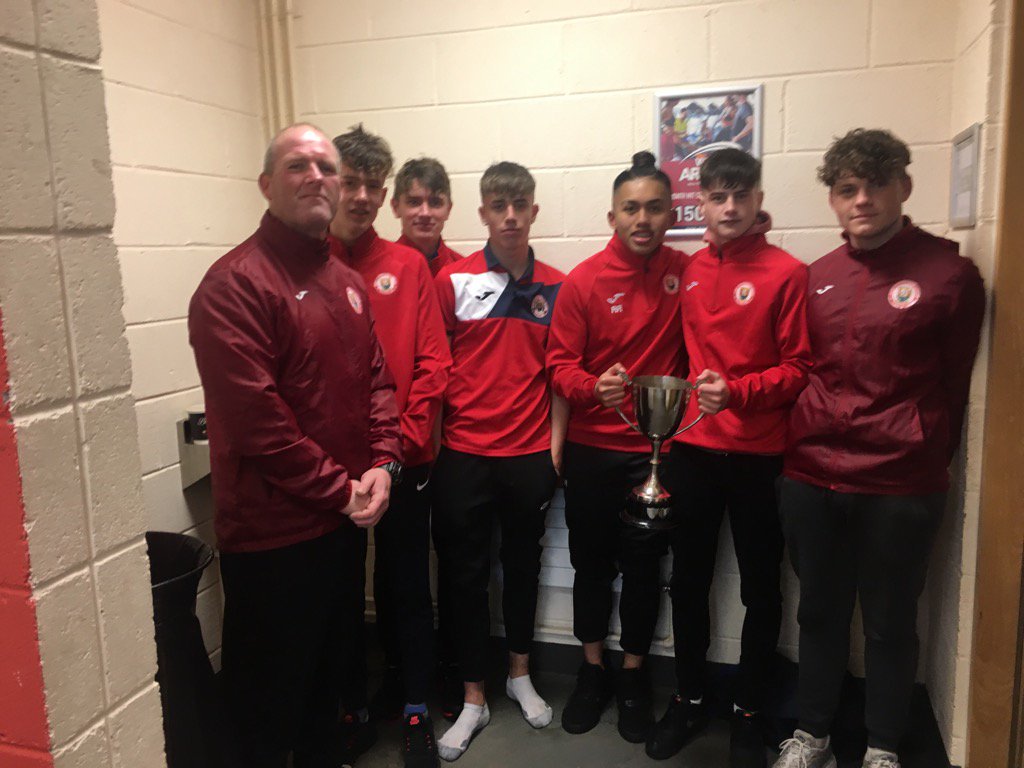 DouglasHallAFC's tweet photo. Best of luck to Mark Turner , the Hall lad's and @corksl in the U16 National championship v DDSL on Sunday in Mullingar. https://t.co/y18h0nsweP