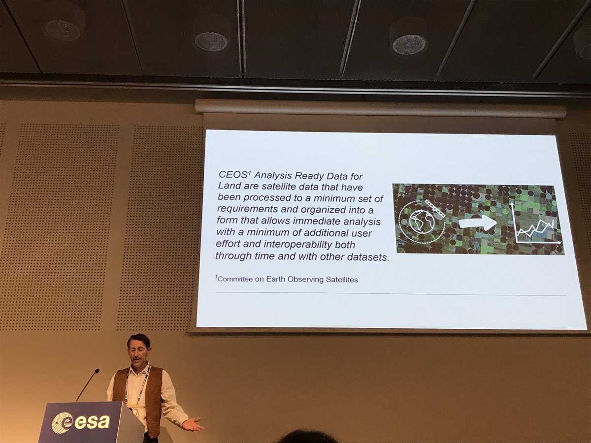 JonesGwawr's tweet image. @Lewi14719 giving us an overview of @CEOSdotORG #CARD4L project. #AnalysisReadyData allows us to unlock the massive potential of #EarthObservation data. #LPS19