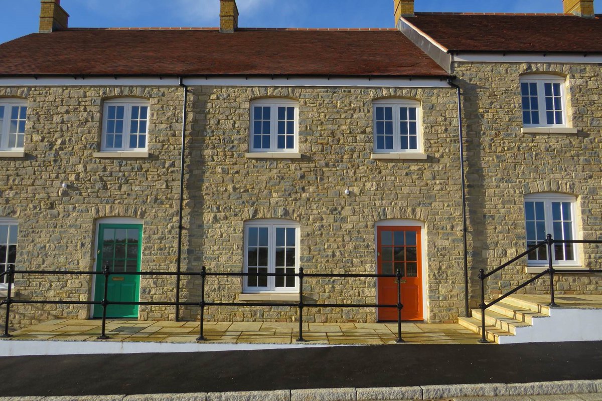 Is home ownership your aspiration but you think you can’t afford it? Shared Ownership could be your solution. Find out more and take a look at our shared ownership properties available in Bristol, Yeovil, Somerton, Dorchester and Cullompton. #thatssharedownership #affordablehomes