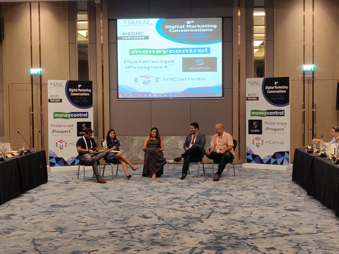 IAMAIForum's tweet photo. #8DMC Moments live from Phuket
Session on 'Data is an over-hyped bubble' moderated by @vivekbhargava
The panelist to join him for this discussion are @bhavanamittal, @darshana1212, @sethiya_amit and @kaiwee
Stay Tuned for more updates. https://t.co/TucG0kLTYj
