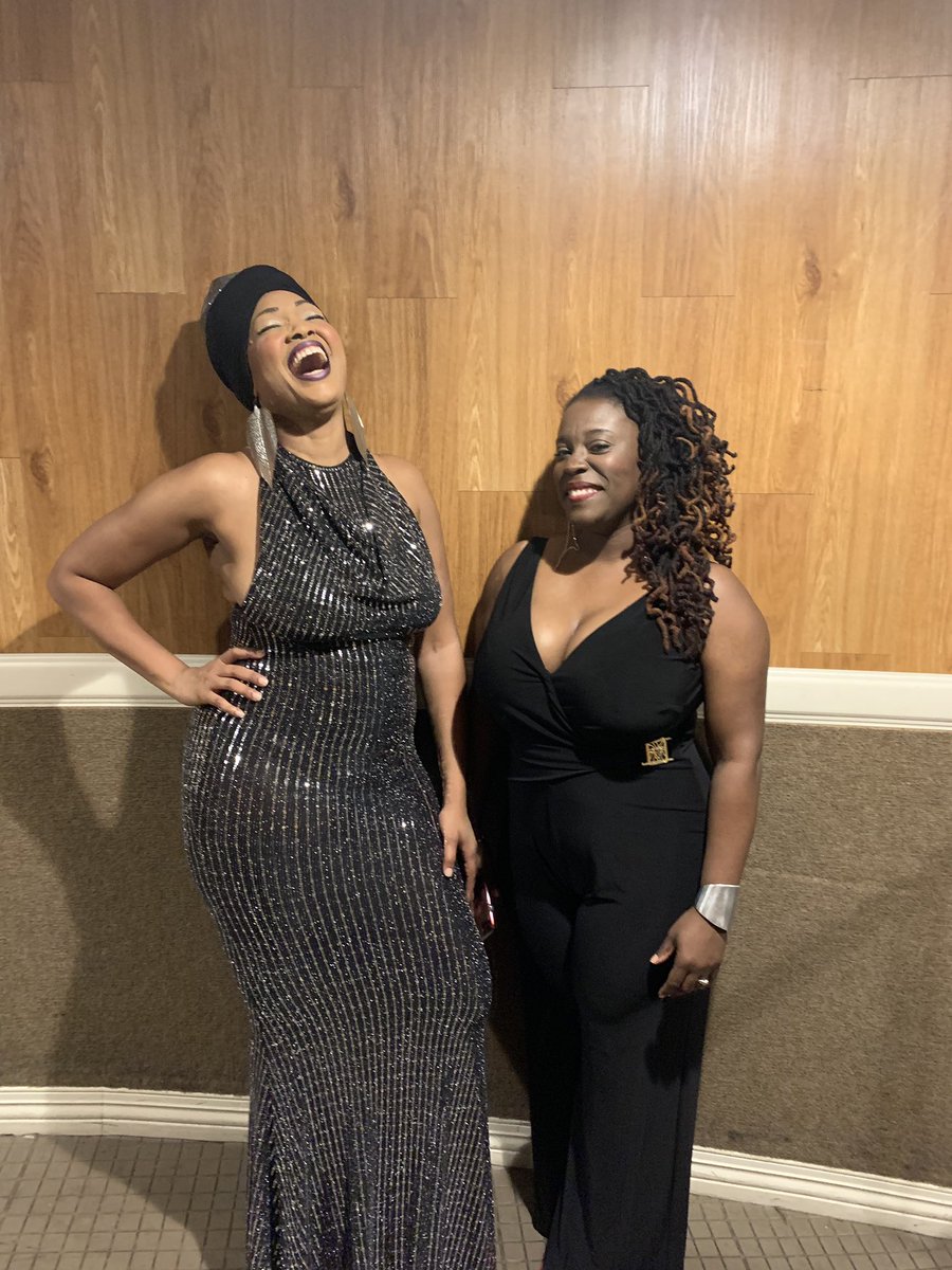 swanvocals's tweet image. Thank you, Creator, for "us".❤️ #PhilCook #TamishaWaden #MavisSwanPoole #MavisStaples #MavisStaples80th #Nashville #Tennessee #RymanAuditorium #Family #Friends #ILoveUs