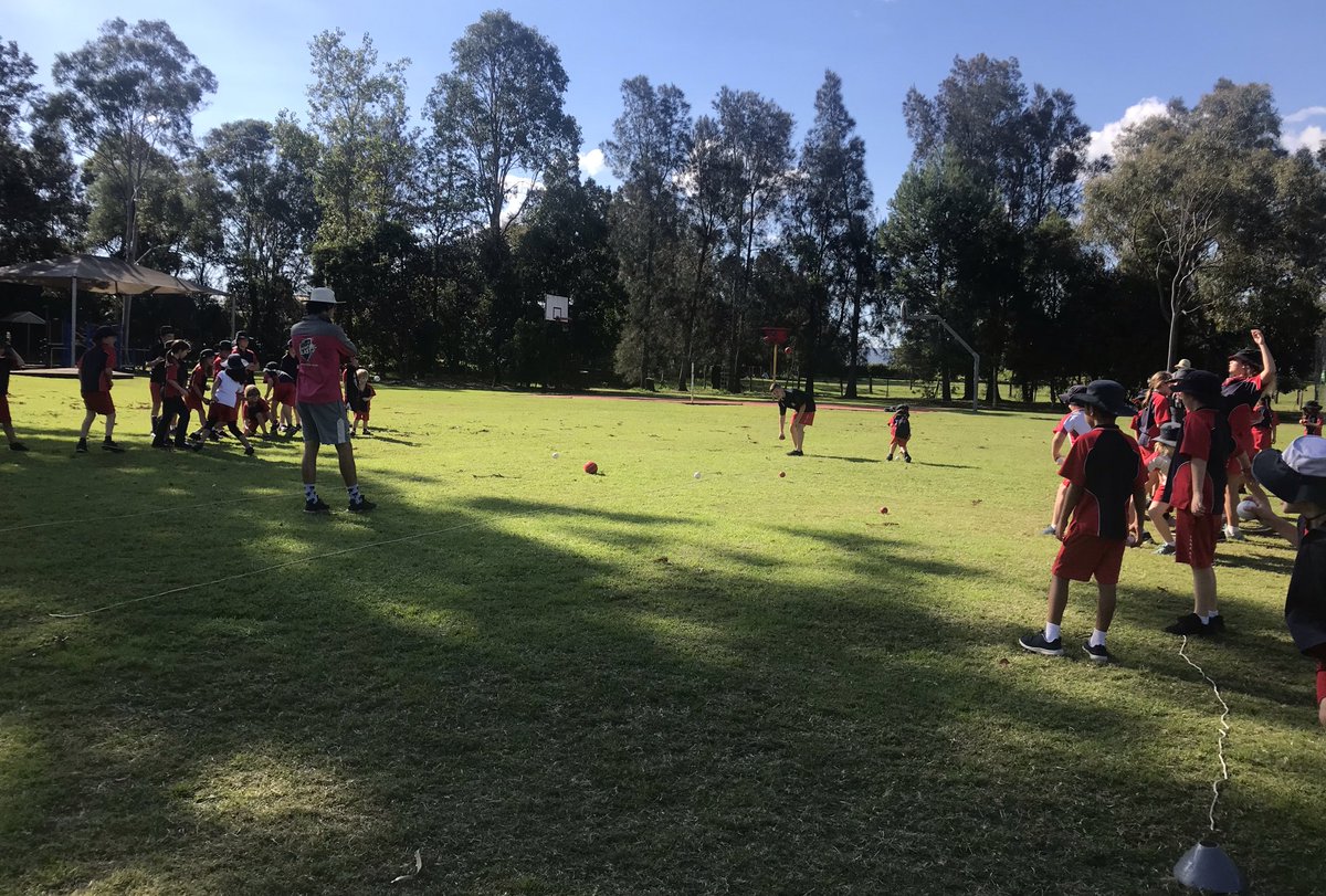 mareeknight79's tweet photo. A fun filled morning at Iona Public School today for week 3 of @SportingSchools cricket programme. The kids enjoyed some basic bowling and finished with a rather large game of derby cones and scorcher ball 🎾🏏 #smashemsixers @Fishy216 https://t.co/8zV8LyNYf7