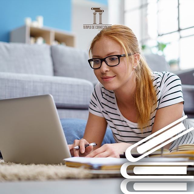 CETConhecimento's tweet photo. A internet pode não ser algo recente, a verdade é que também não é assim tão antiga! E em muito ajuda e facilita certas aprendizagens!
E tu, como a usas para te ajudar nos teus estudos?

FELIZ DIA DA INTERNET

#templodeconhecimento #livros #aprendizagem #learning #school #… https://t.co/qboKIAzxMK
