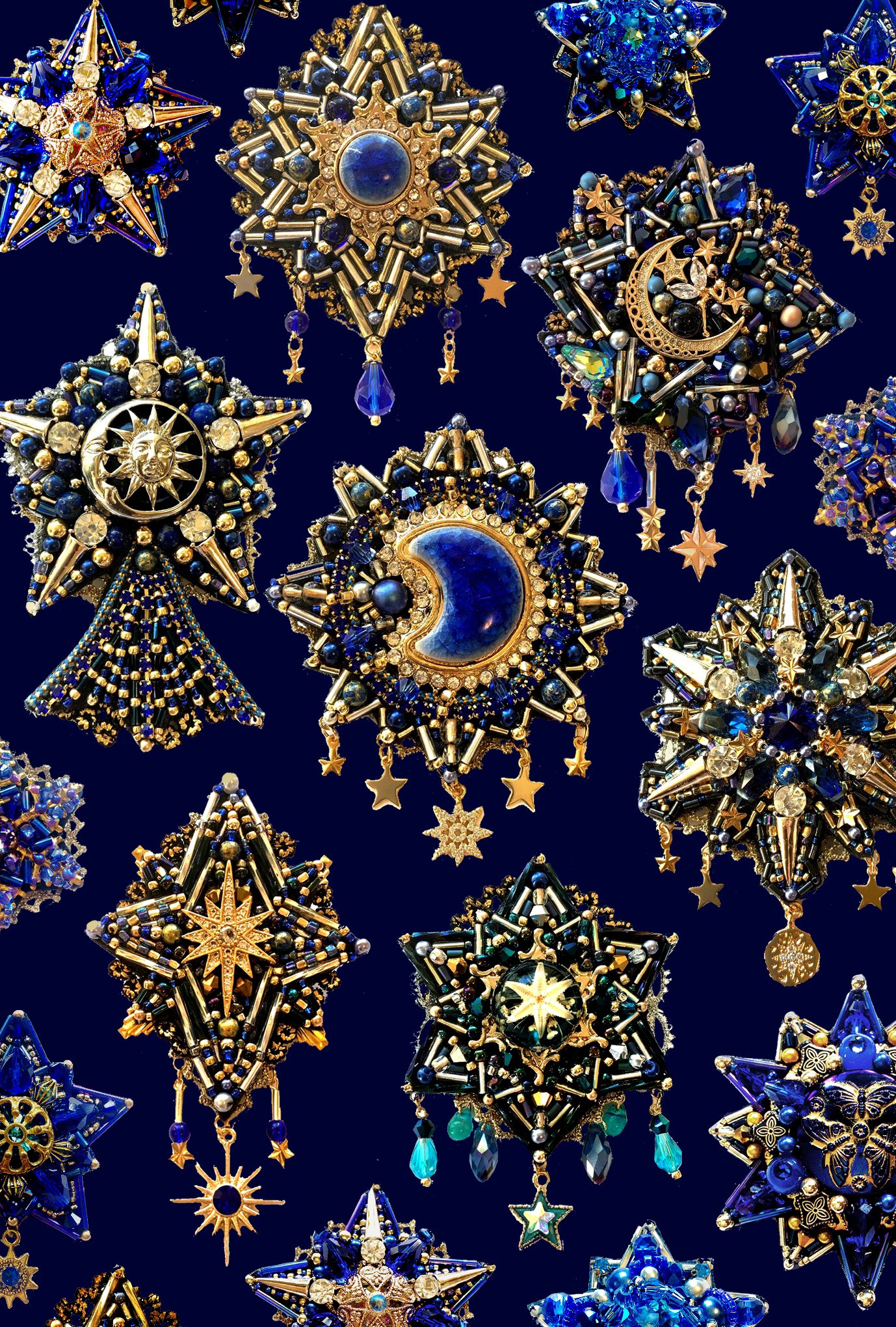 Piari ビーズ刺繍作家 夜の女神の心のお守りたち いままでたくさん刺繍したなあ Piari ビーズ刺繍作家 夜の女神の心のお守りたち いままでたくさん刺繍したなあ