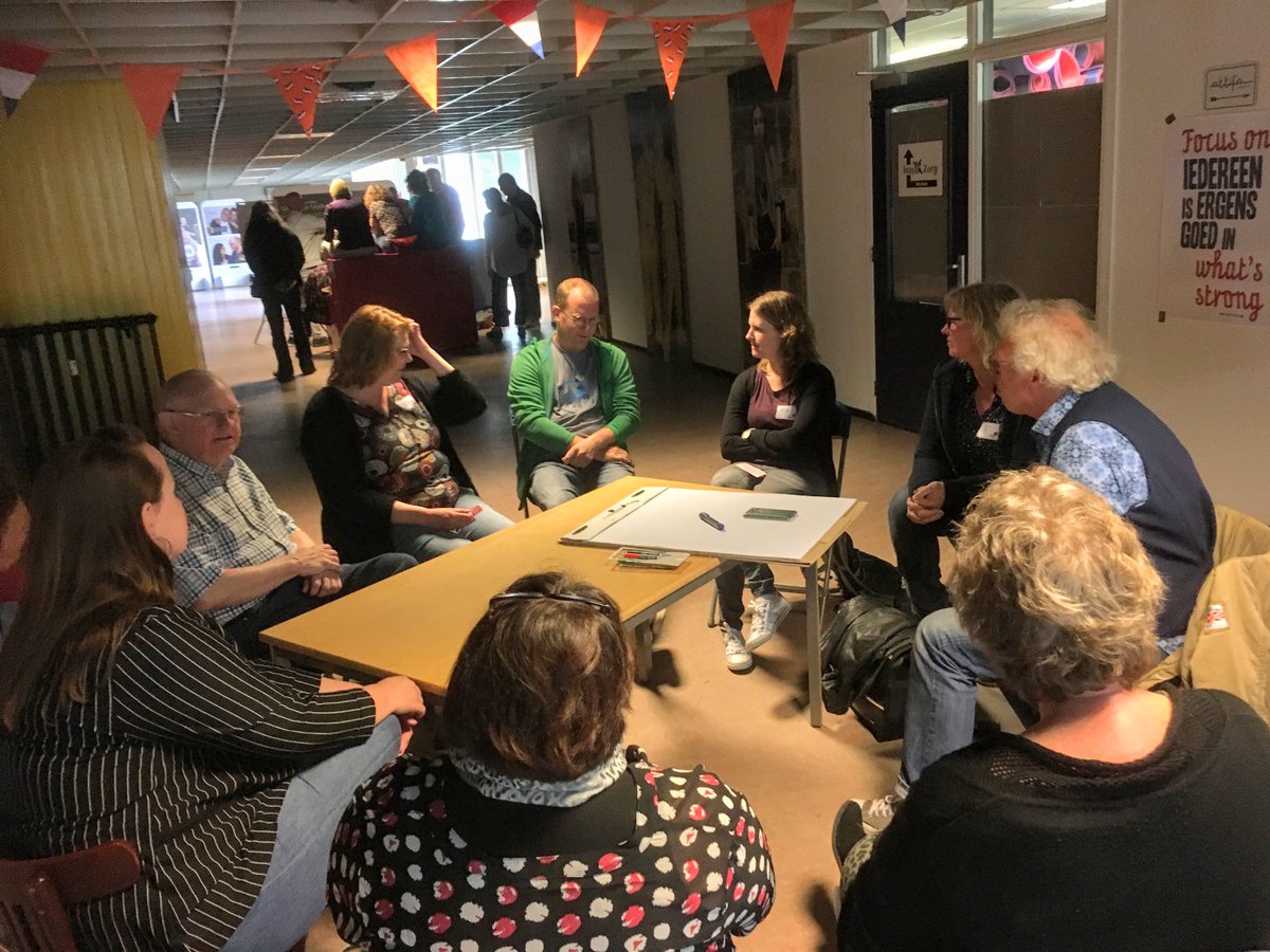 Hoe zet je een commercieel restaurant met maatschappelijke functie in voor community building? Hoe vindt een Wijkraad zichzelf opnieuw uit? De Wijkraad Zuidwest zet zich in voor community building en heeft de ABCD aanpak omarmd. Maar hoe doen we dat? #popeldag