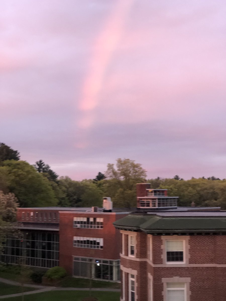 Our Midnight shift officers took some great photos of the sunrise this morning! Ps. Can you spot the rainbow? #regis #regispride