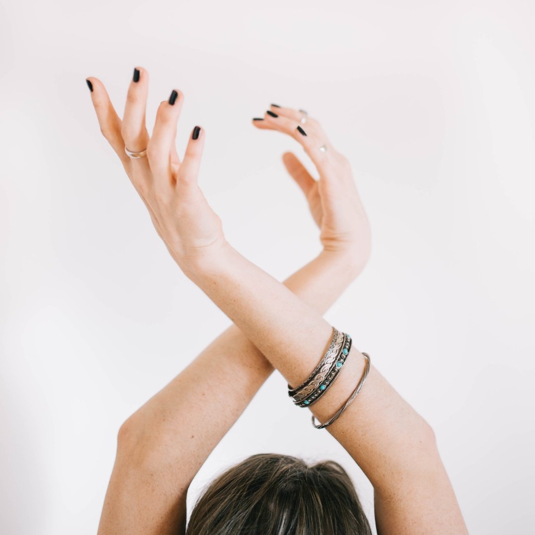 SugarHotelCPT's tweet photo. You might be ready for the weekend, but what about your nails? 

Get a flash gelish manicure for R260 at our in-house spa @steamonmain 

#SugarLuxuryHotel #SteamOnMain #FlashNails #Manicure #Gelish #Spa #SpaTreatment #Weekend #FeelingFab #GreenPoint #CapeTown #SouthAfrica https://t.co/kgiI1FGXBt