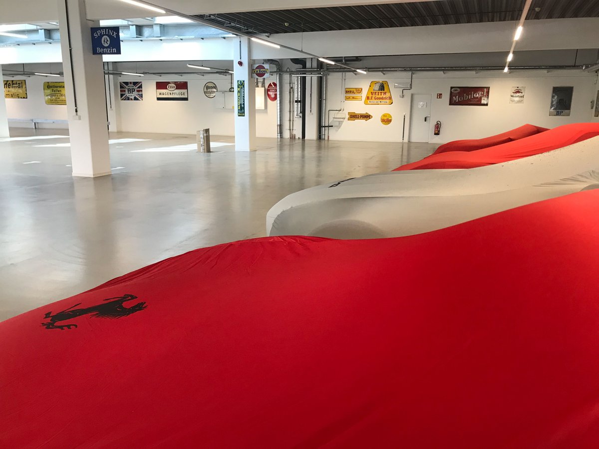 Klassik_Garage's tweet photo. Unsere Bel Étage ist fertig! Ein Traum wird wahr. Möchten auch Sie ein Teil davon werden? Schreiben Sie uns: info@klassikgarage.com

#beletage #oldtimer #storage #lift #vintageloft #eventlocation #klassikgaragekronberg #traumwirdwahr #luxus #drive #lager #parking #valetparking https://t.co/NdryhvMyBq